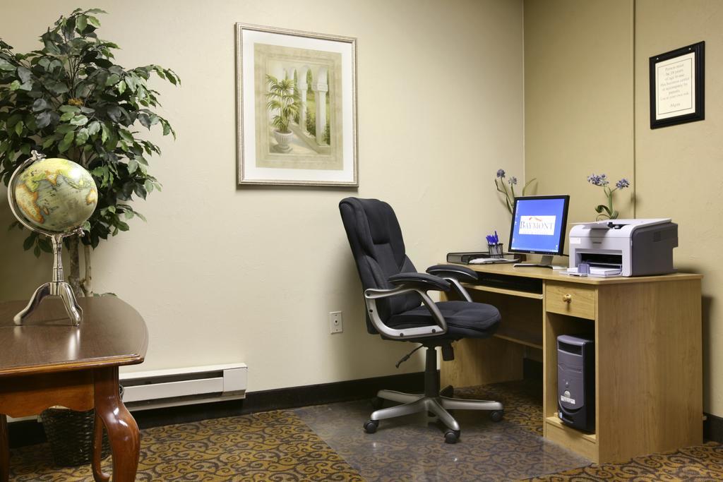 Baymont By Wyndham Boston Heights/Hudson Hotel Facilities photo